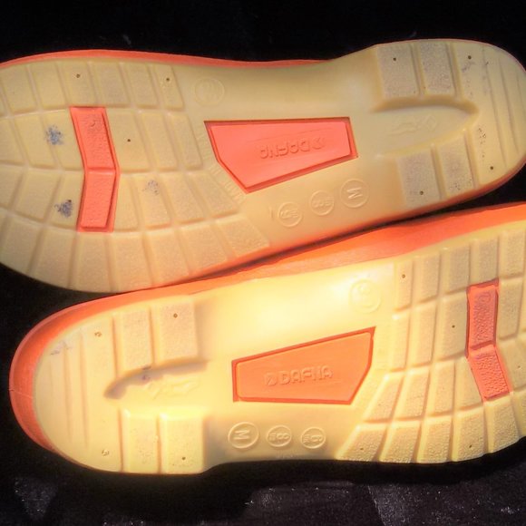 Orange sabot slides US 8 Euro 39 UK 6 - Picture 8 of 10